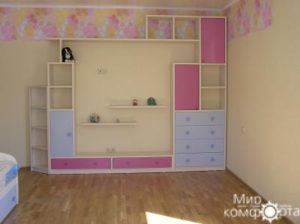 46. Стенка в детскую комнату.